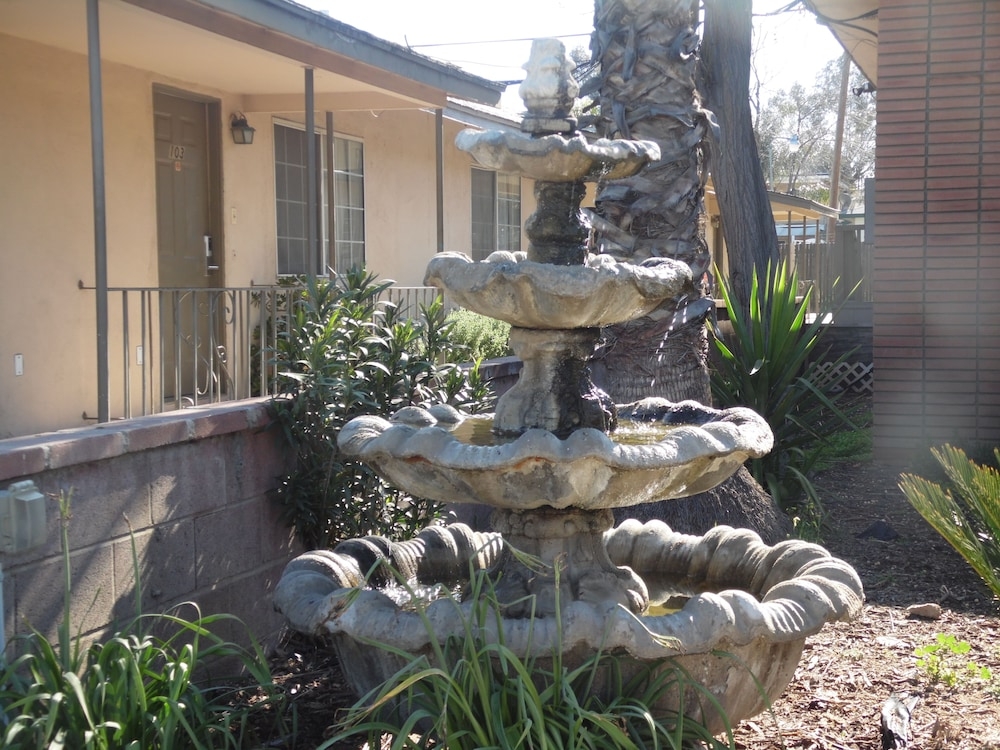 숙박 시설 정면