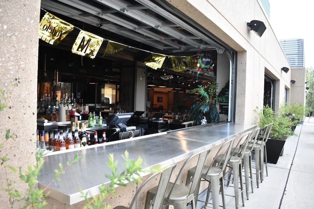 바(숙박 시설 내)