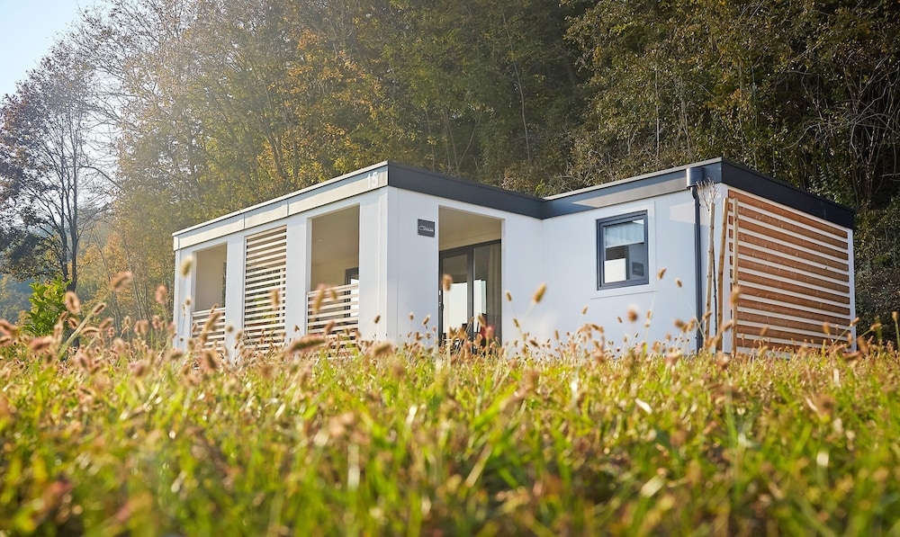 숙박 시설 정면