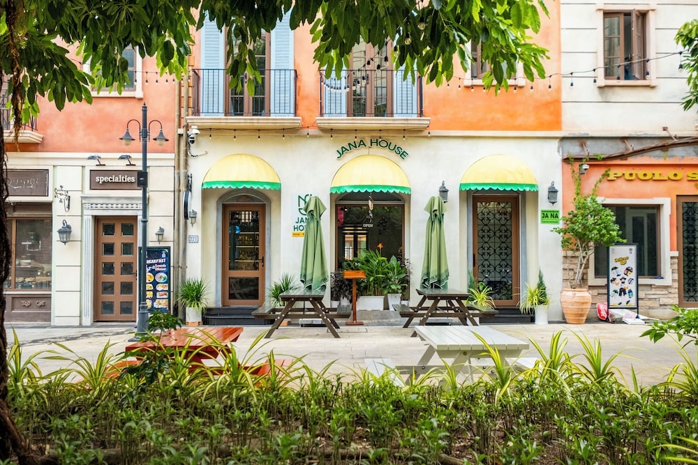 숙박 시설 정면