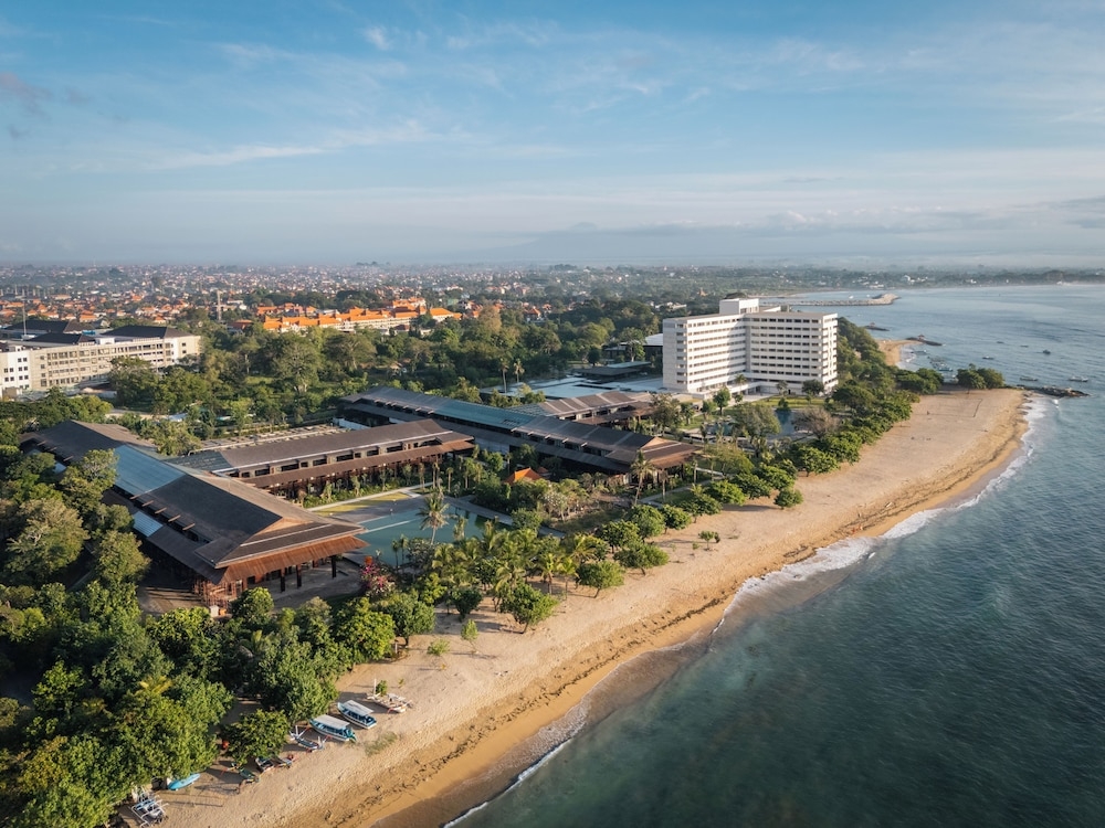 숙박 시설 정면