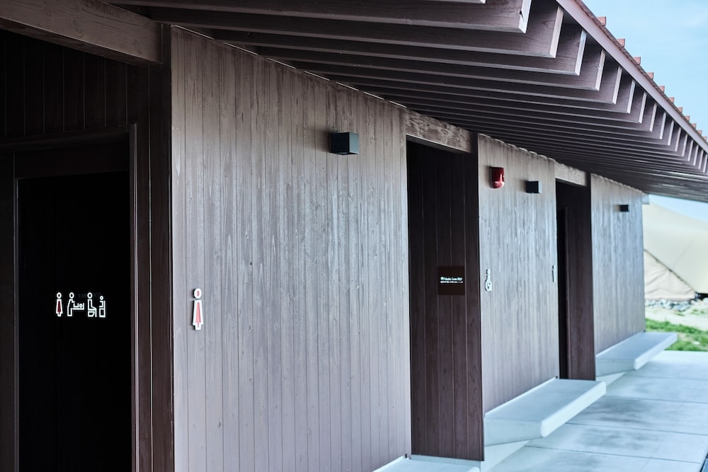 숙박 시설 내 편의 시설/서비스