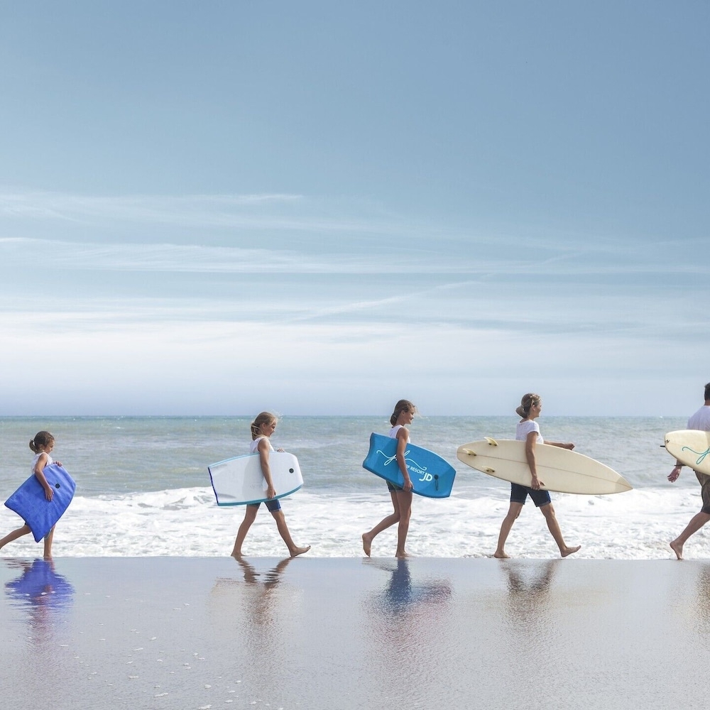 숙박 시설 정면