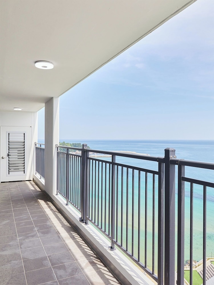 숙박 시설의 전망