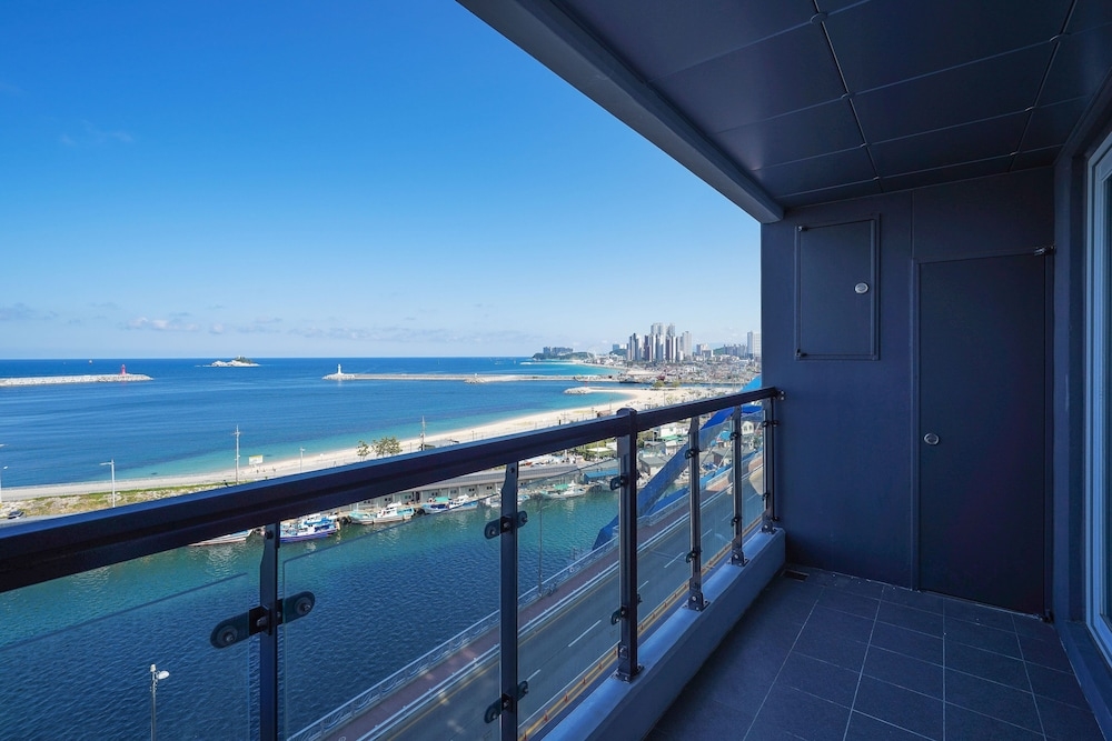 숙박 시설에서 보는 주변 전망