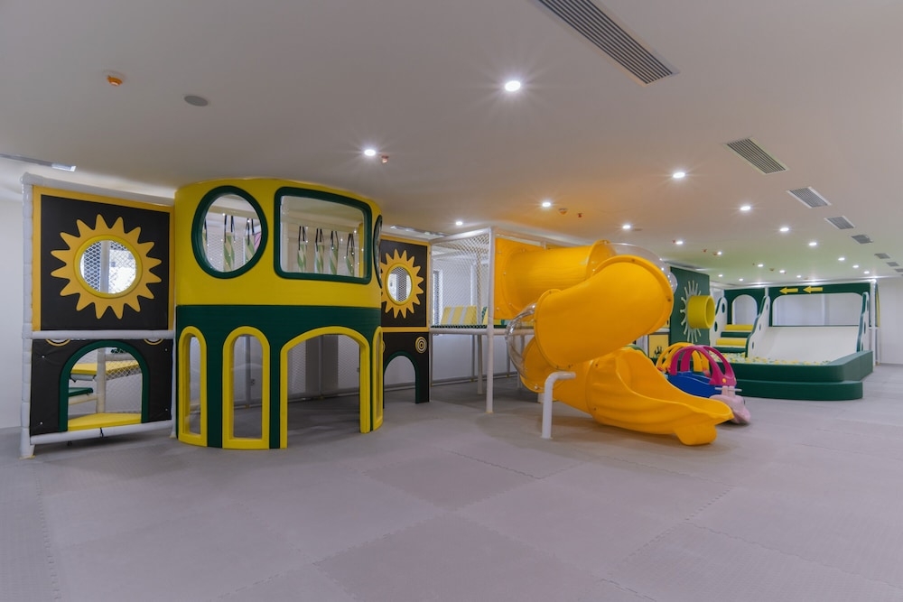 어린이 놀이 공간 - 실내