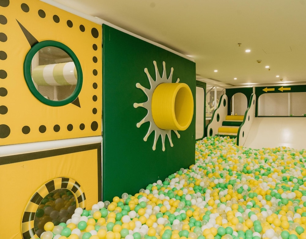 어린이 놀이 공간 - 실내