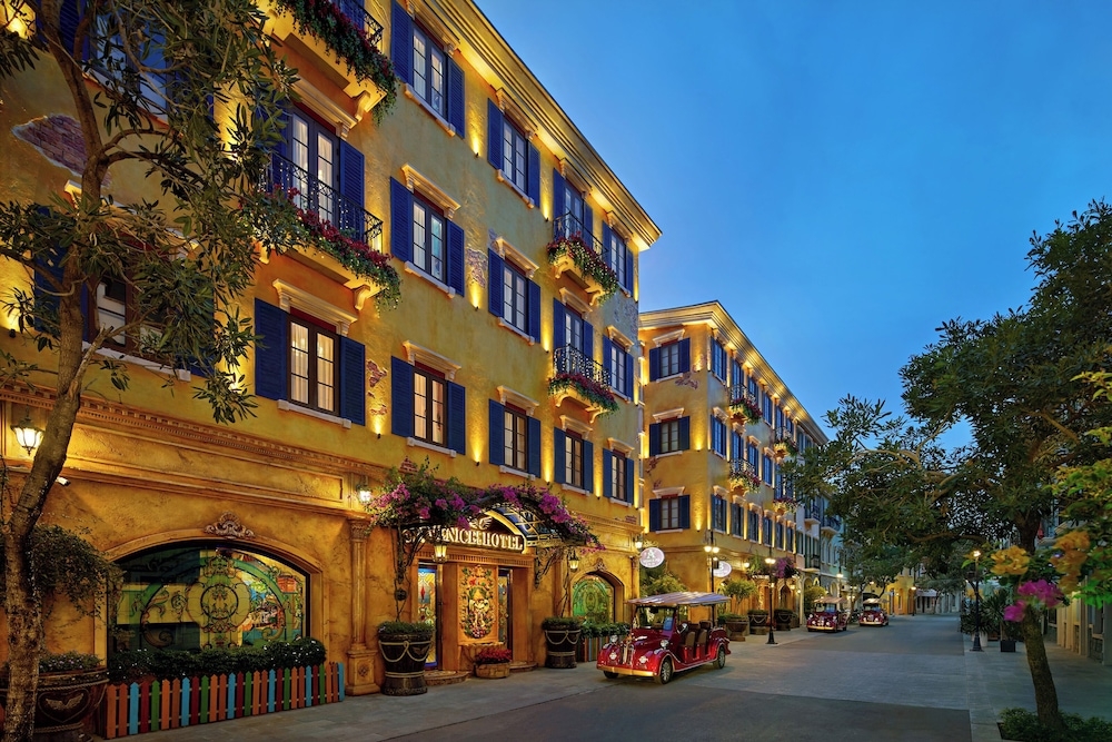 숙박 시설 정면