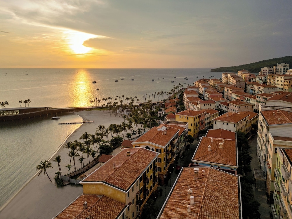 숙박 시설 정면