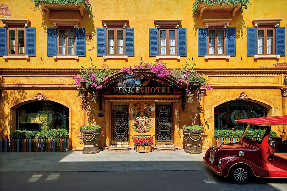 숙박 시설 정면