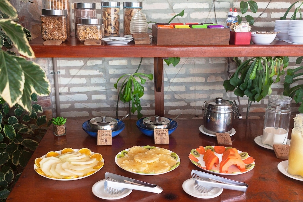 뷔페 아침 식사