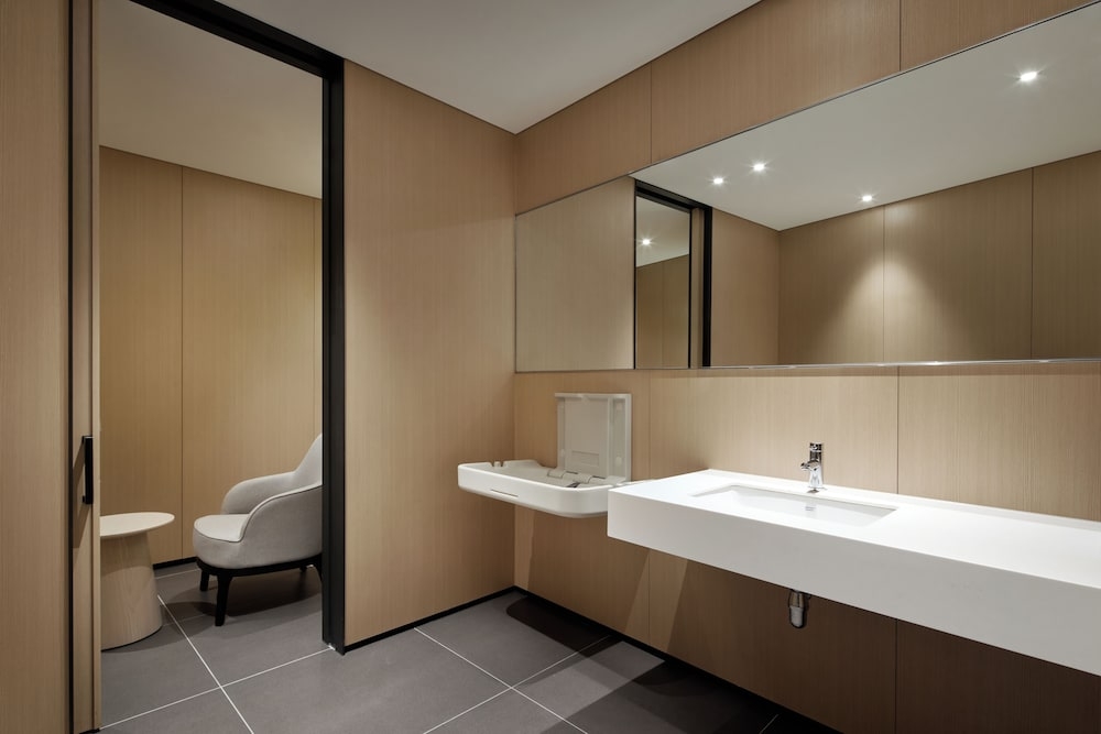 숙박 시설 내 편의 시설/서비스