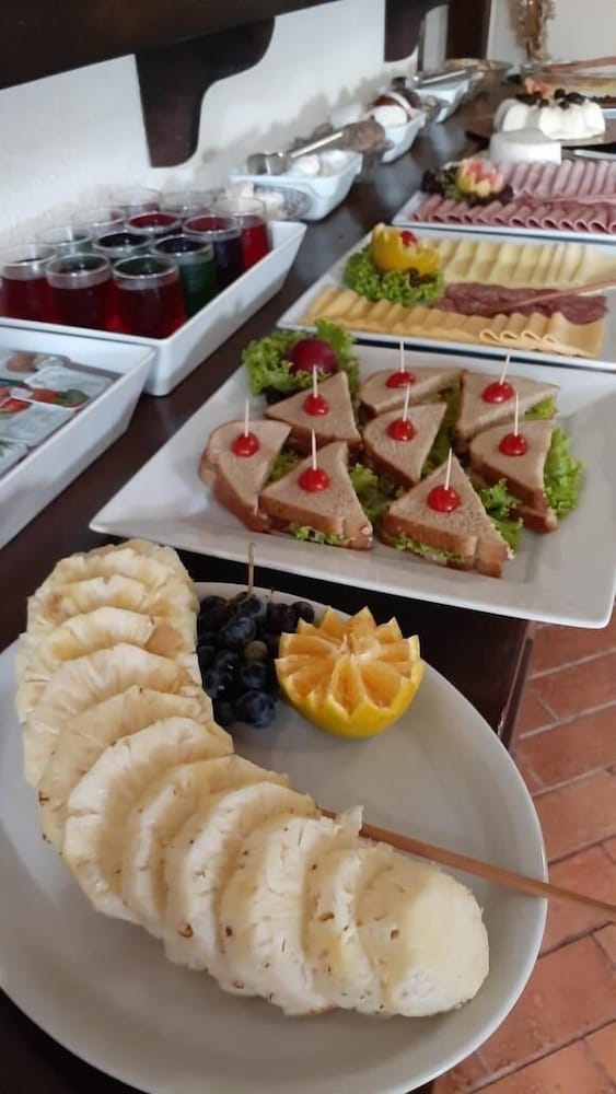 뷔페 아침 식사