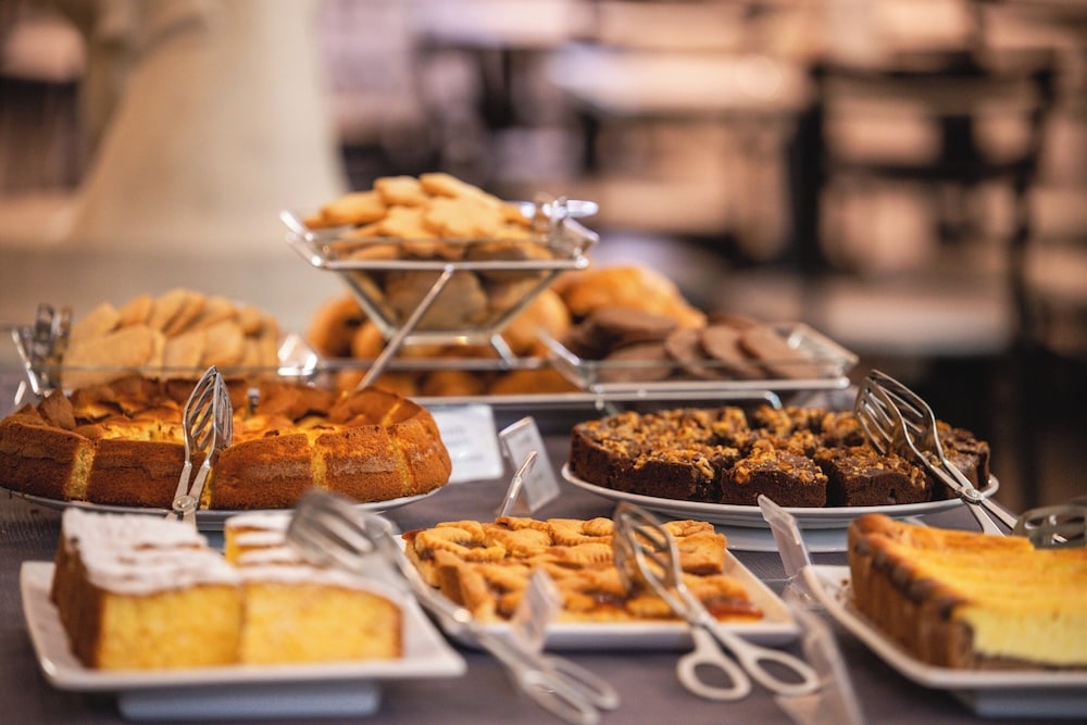 뷔페 아침 식사