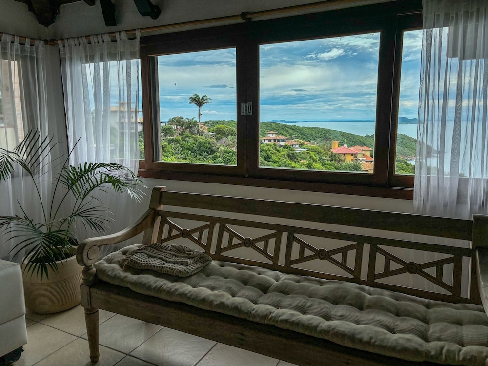 로비 좌석 공간