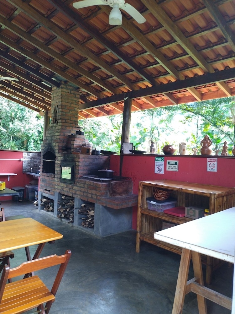 숙박 시설 구내