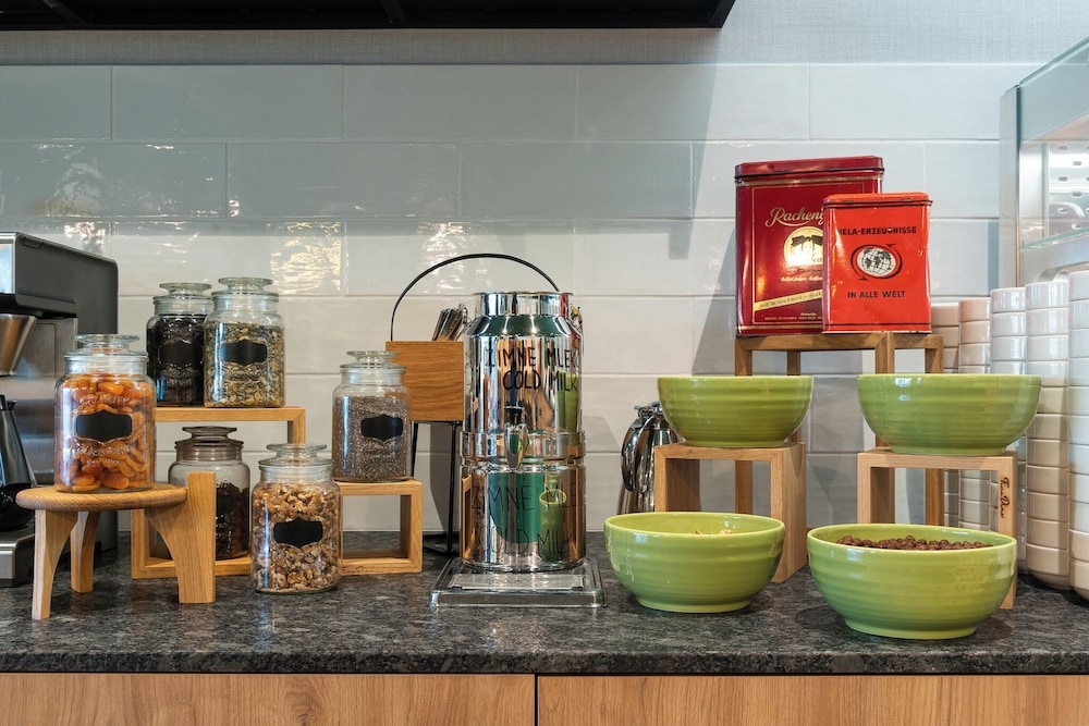 뷔페 아침 식사