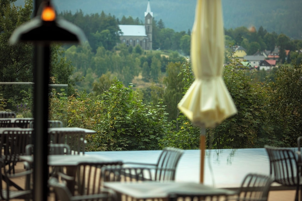 숙박 시설에서 보는 주변 전망