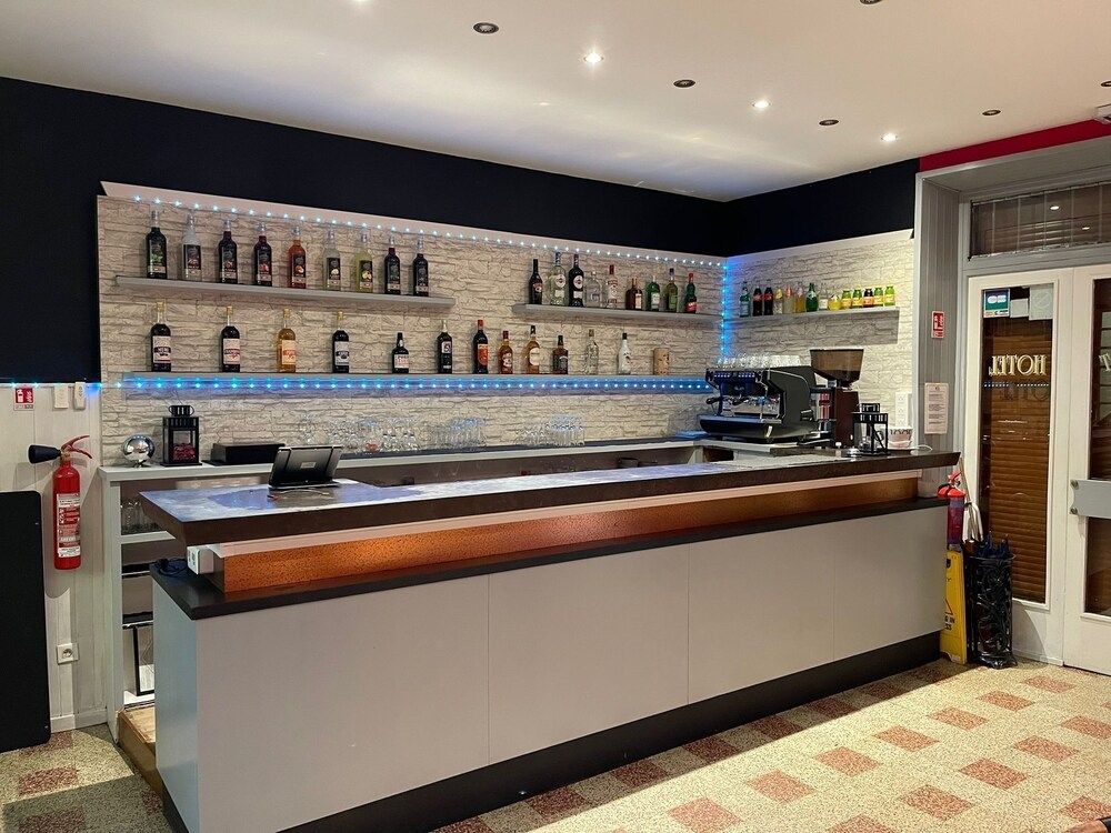 바(숙박 시설 내)