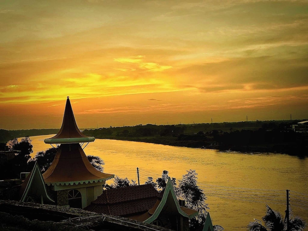 숙박 시설 정면