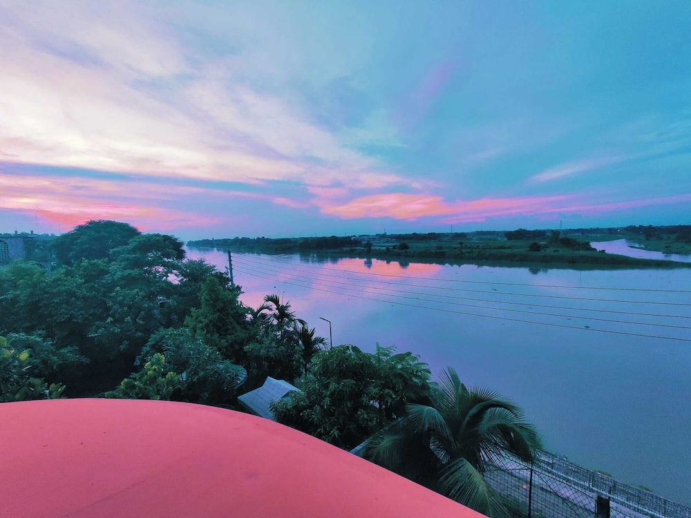 숙박 시설 정면