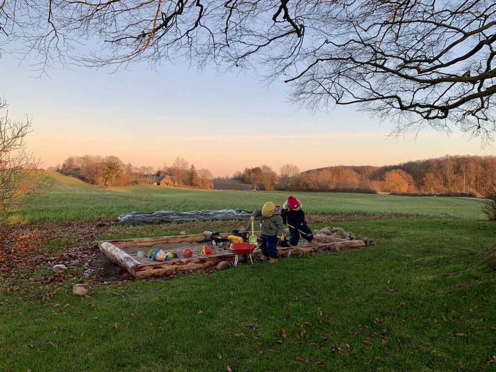 숙박 시설 구내