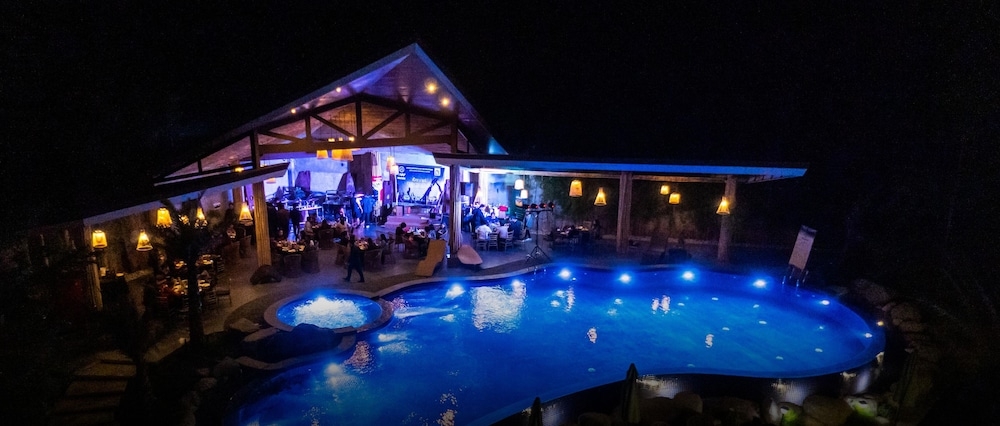 숙박 시설 내 편의 시설/서비스