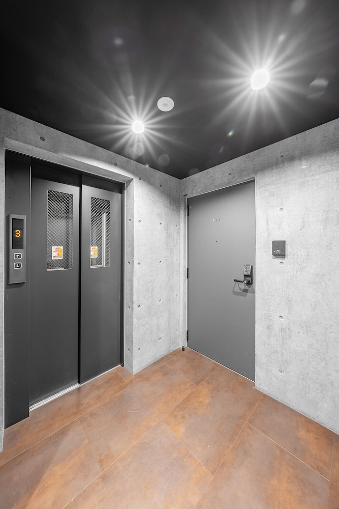 숙박 시설 정면