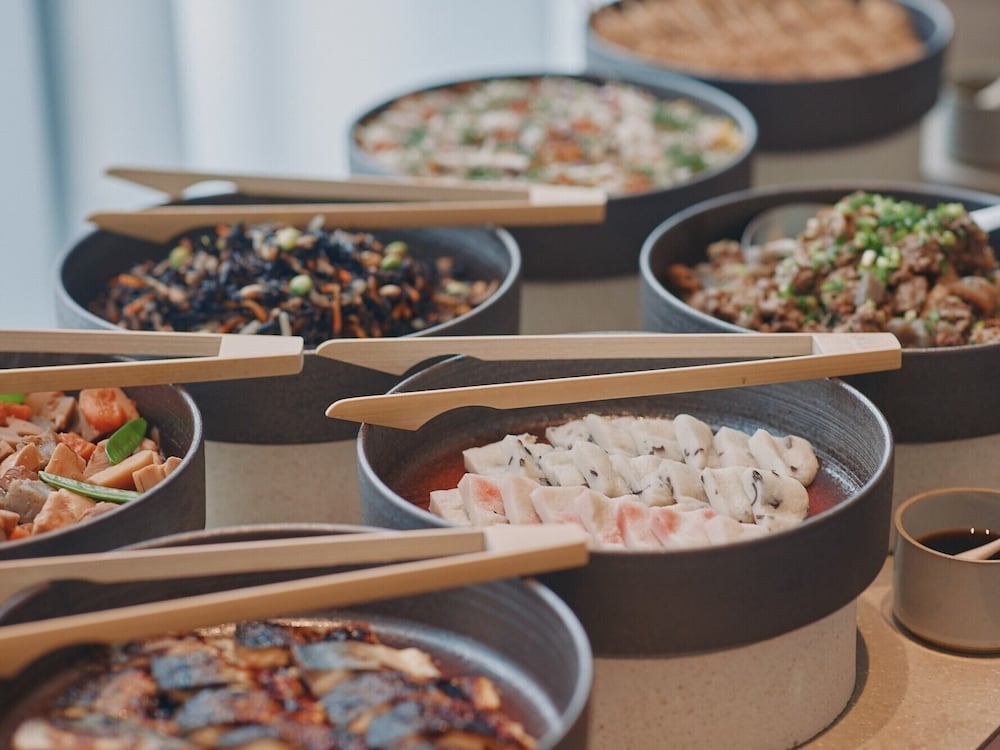 뷔페 아침 식사