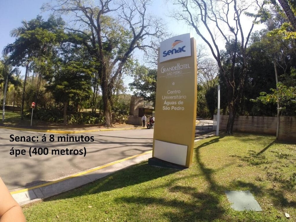 숙박 시설 구내