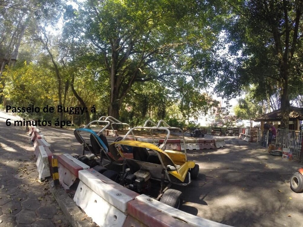 숙박 시설 구내