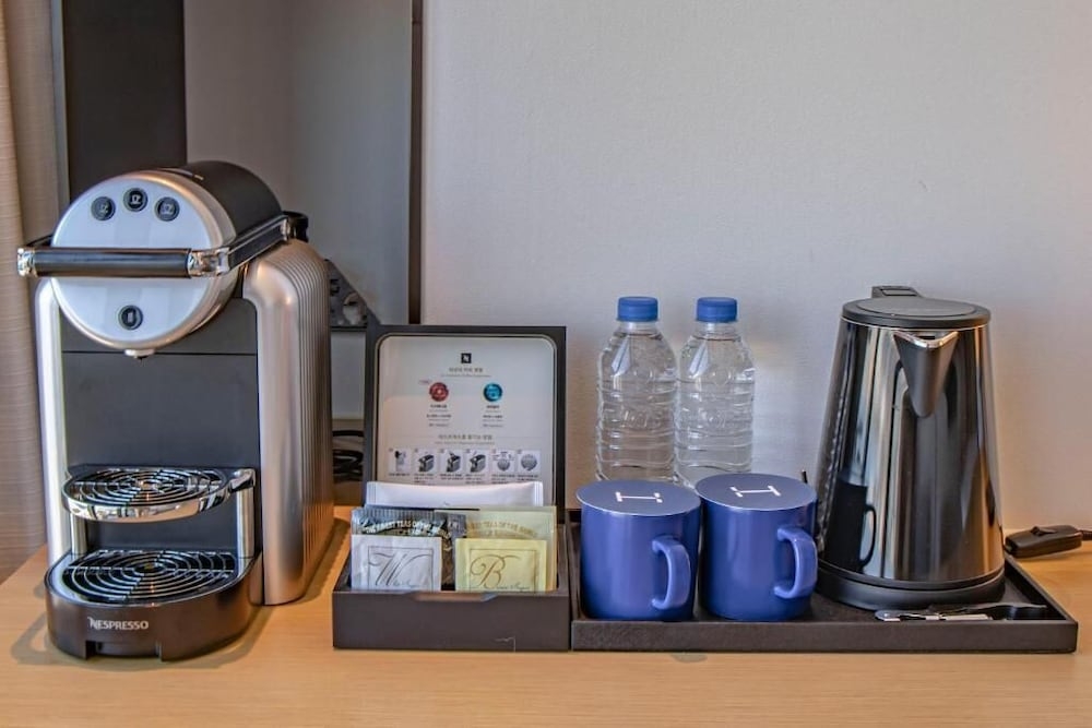 커피 및/또는 커피 메이커