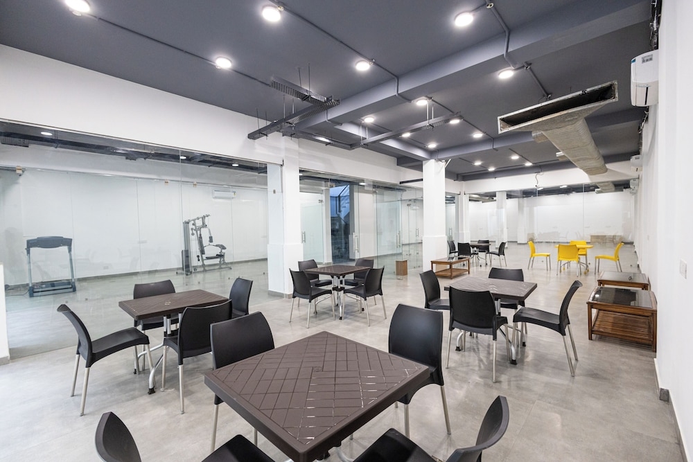 로비 좌석 공간