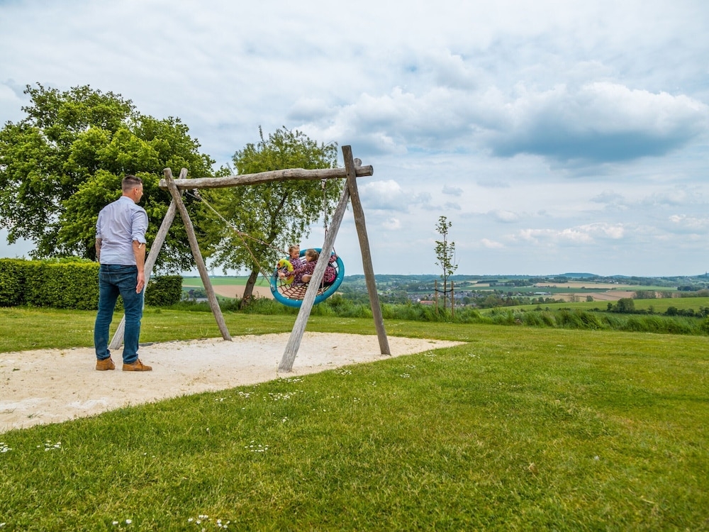 숙박 시설 구내