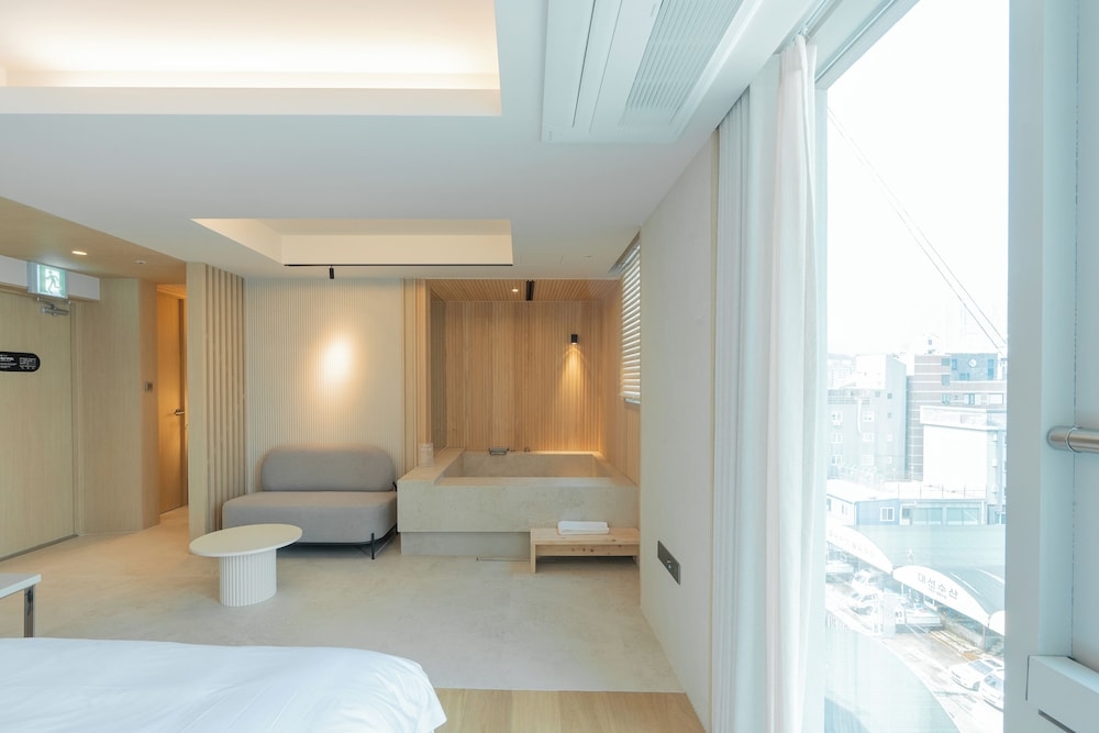 숙박 시설에서 보는 시내 전망