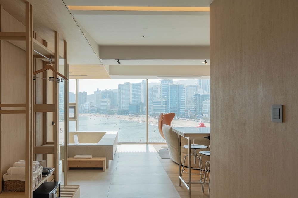 숙박 시설의 전망