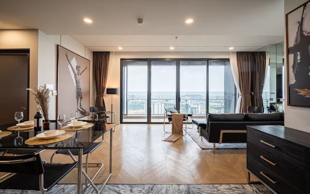 객실 내 식사 공간