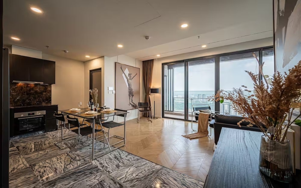 객실 내 식사 공간