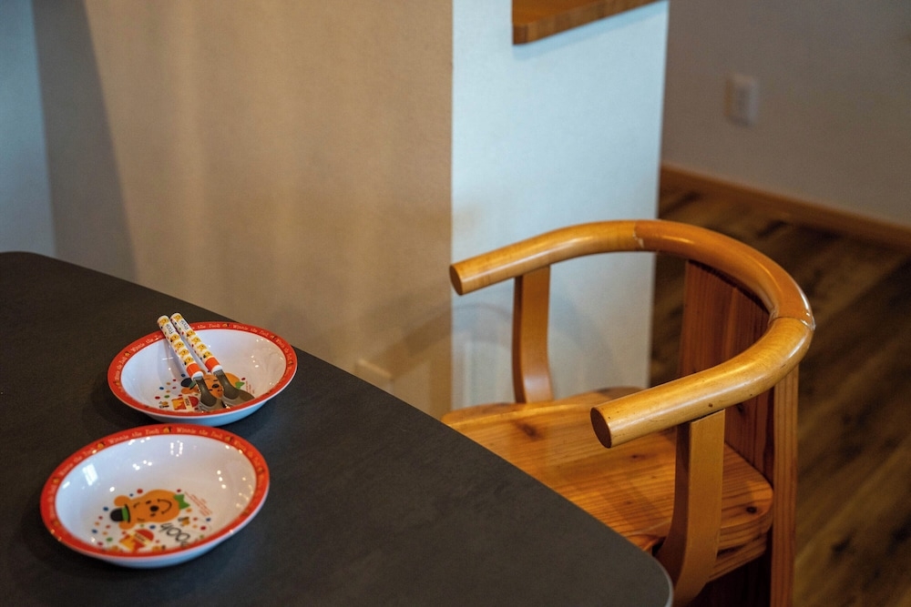 객실 내 식사 공간