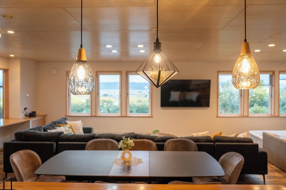 객실 내 식사 공간