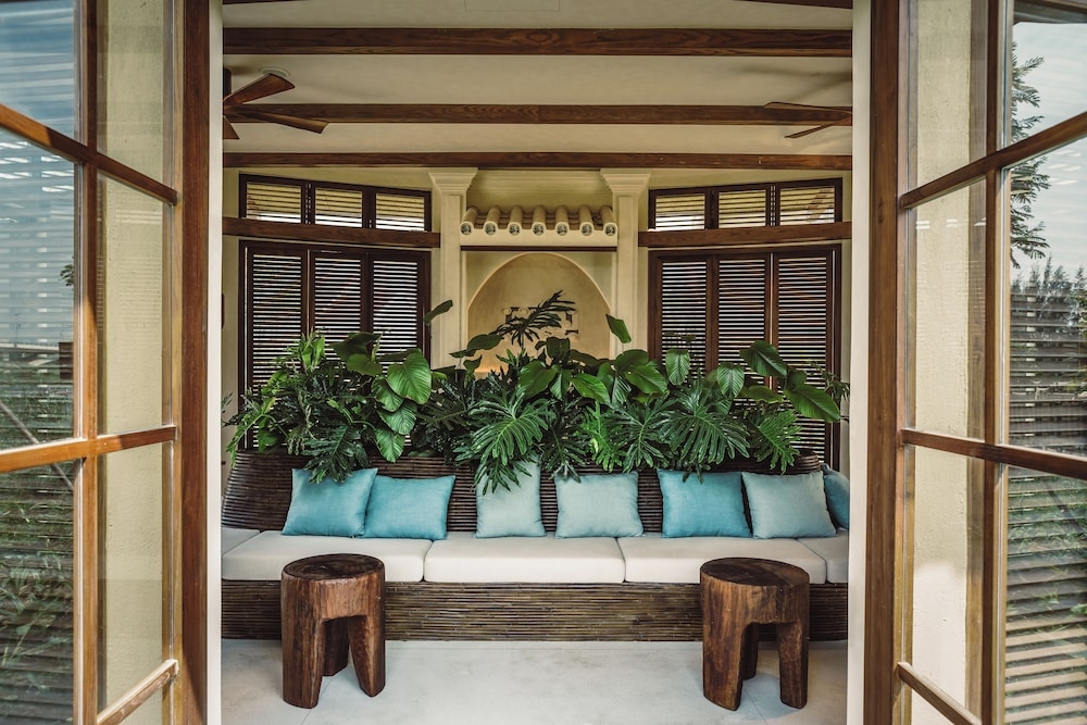 로비 좌석 공간