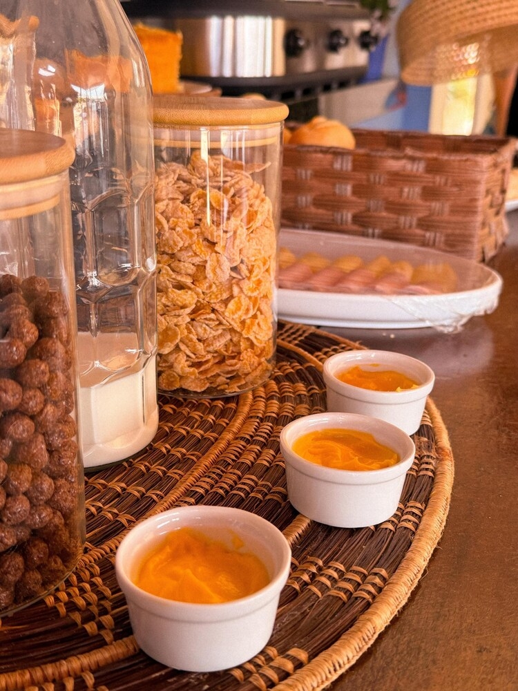 뷔페 아침 식사