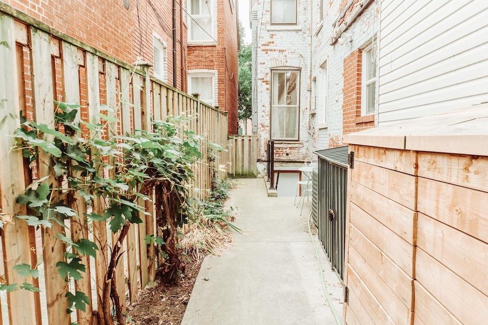 숙박 시설 구내