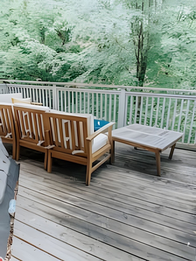 숙박 시설 구내