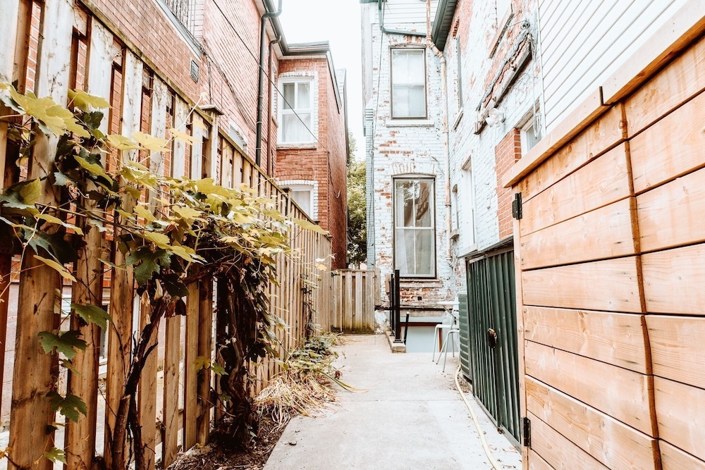 숙박 시설 구내