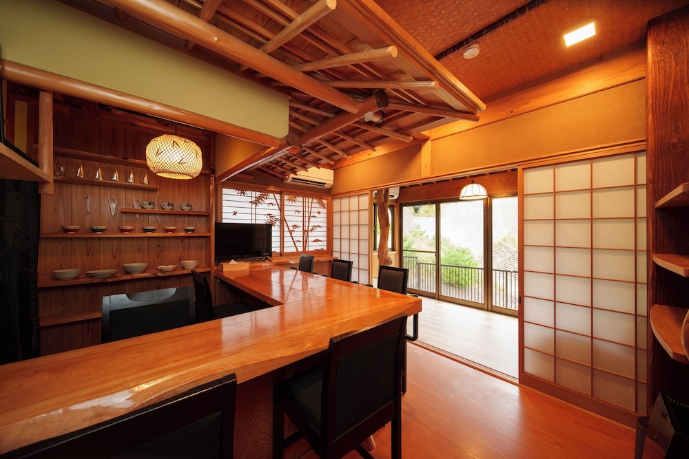 바(숙박 시설 내)