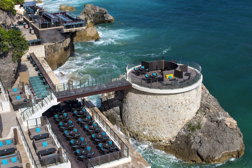 바(숙박 시설 내)