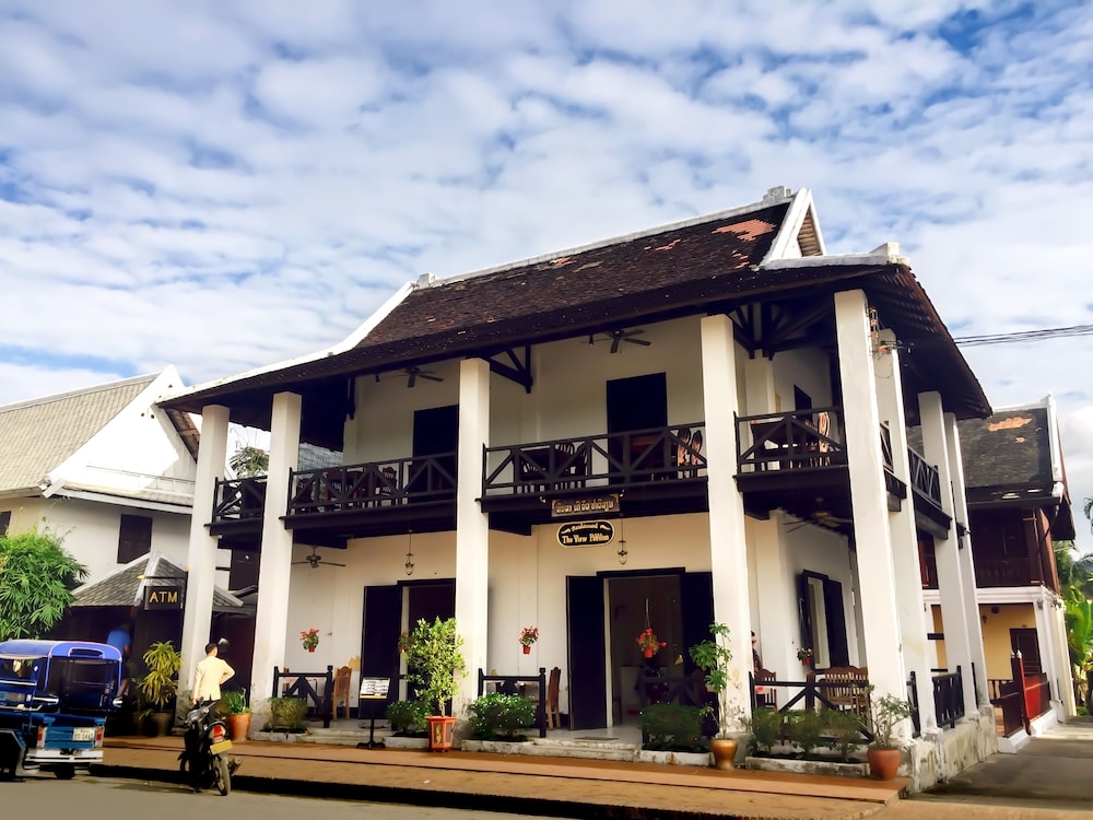 숙박 시설 입구