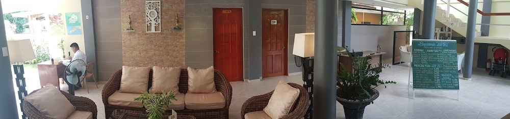 로비 좌석 공간