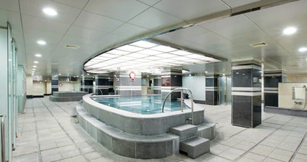 실내 스파 욕조